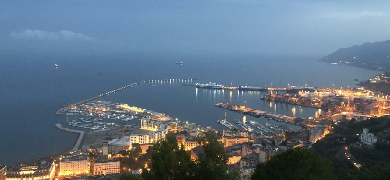 Donna Giulia, Luxury House Otel Salerno Dış mekan fotoğraf
